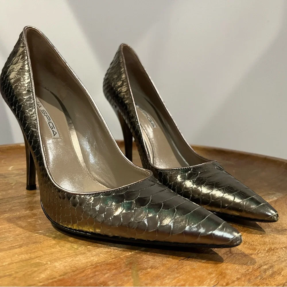 Vintage Via Spiga 4” Metallic heels - Picture 6 of 15